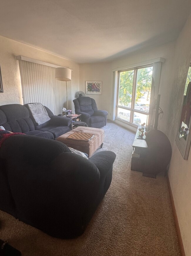 Photo - 2108 Campbell Rd