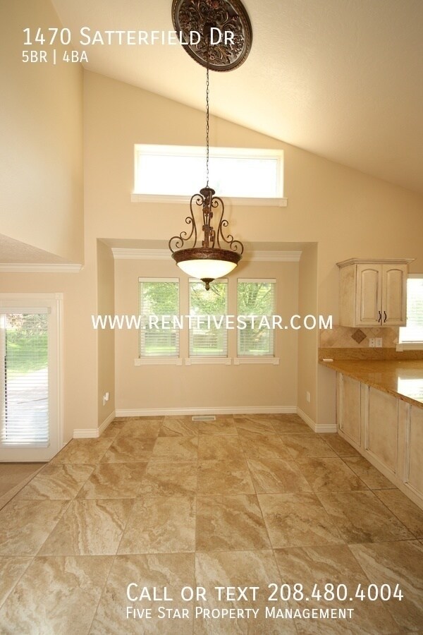 Photo - 1470 Satterfield Dr