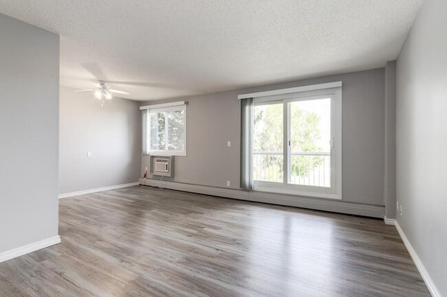 Building Photo - Corbitt Arms