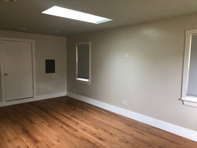 Photo - 1306 Henderson St