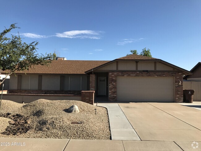 Building Photo - 6821 W Sierra St Rental