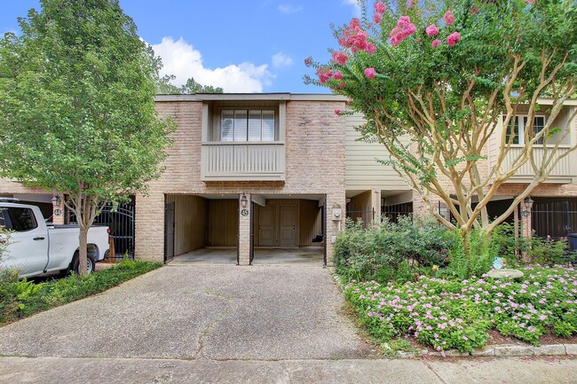 Building Photo - 9400 Doliver Dr Unit 45