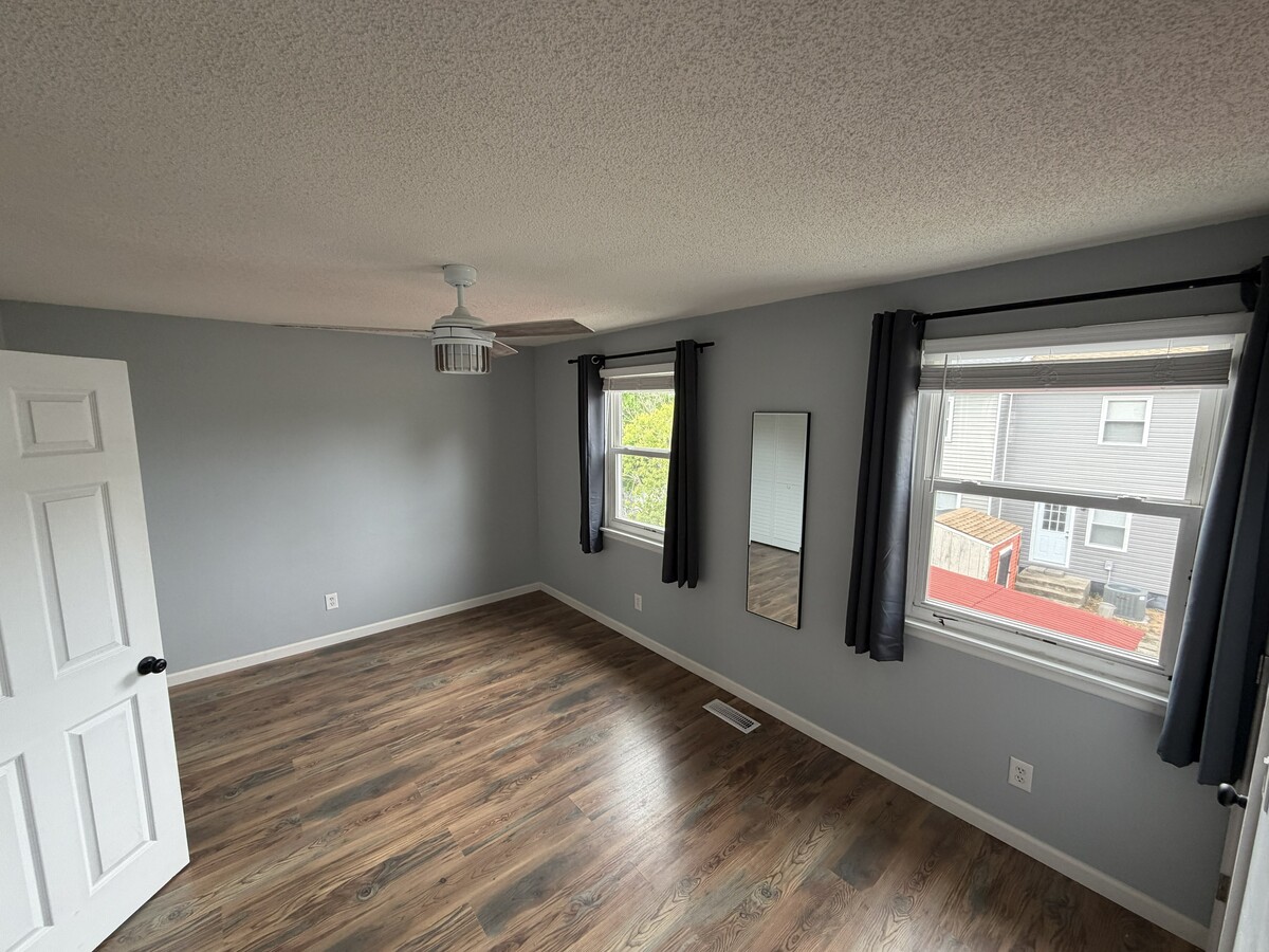 Photo - 3050 Blackstone Ct