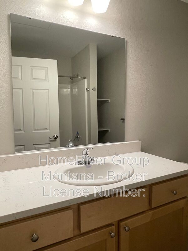 Photo - 1500 S 14th St W