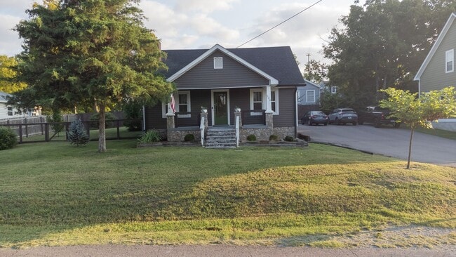 Photo - 520 Elgin St