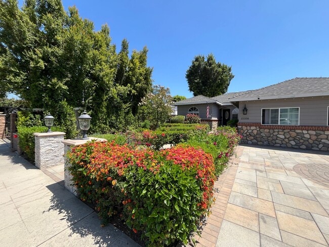 Photo - Beautifully Upgraded 3+2 w/ putting green & BBQ!