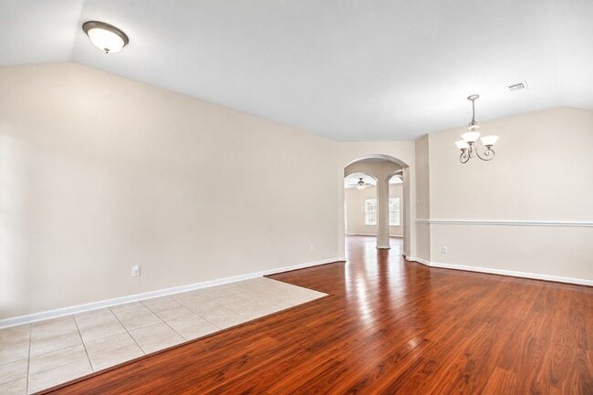 Photo - 5402 Rosehaven Ct