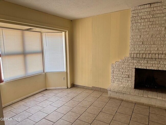 Photo - 5520 Salem Dr