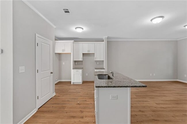 2834 Laurel Ridge Cir