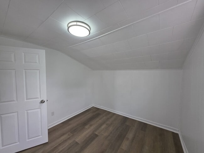 Building Photo - 347 Homecrest Dr Unit 2