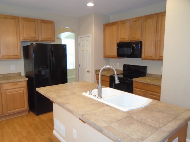 20899 E Grand Pl
