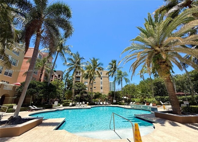 Photo - 19701 E Country Club Dr Condo Unit 5405