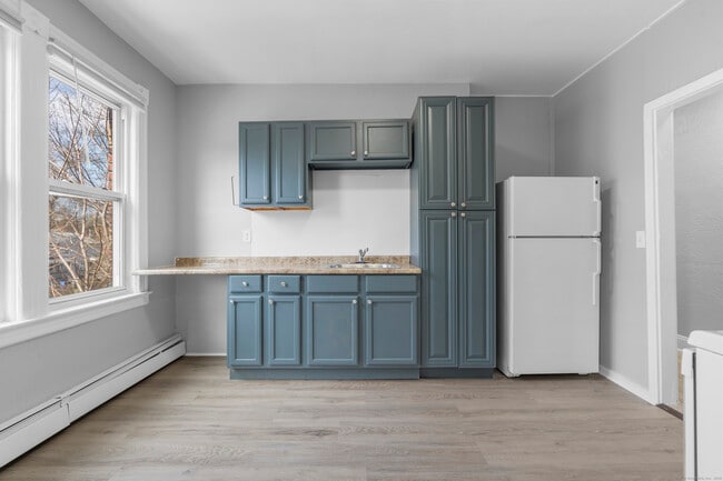 Photo - 202 Mather St Unit 3W