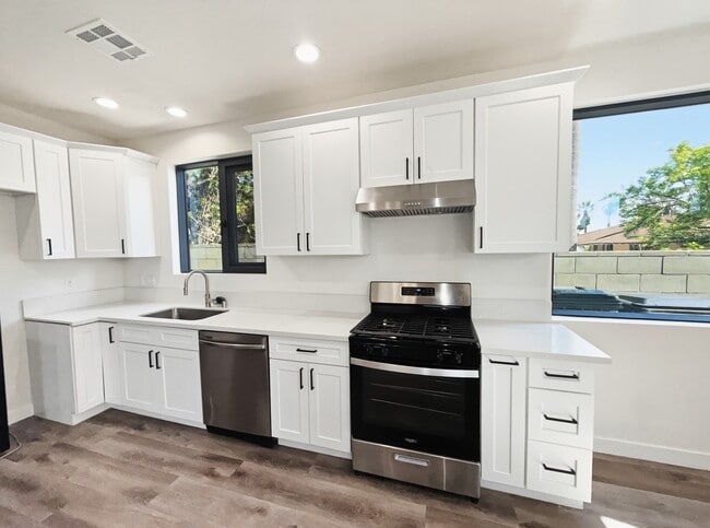 Photo - 19023 W Leadora Ave