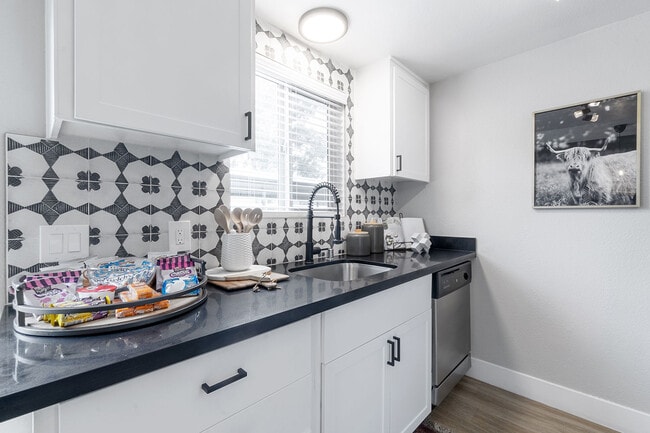 The Luxe Apartments apartments — community photo