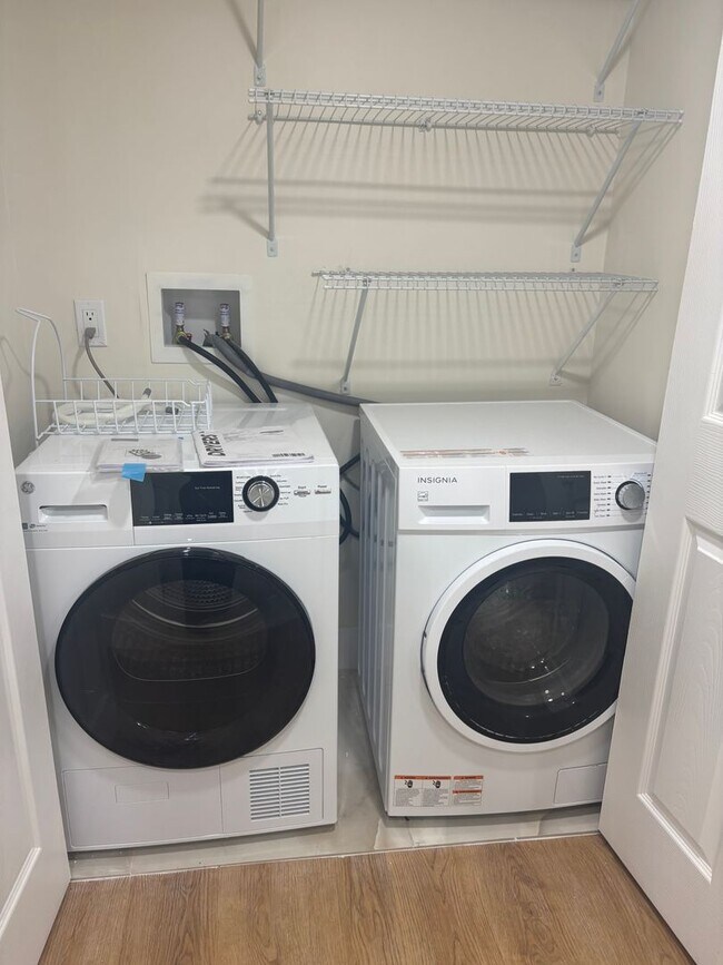 Photo - Beautiful, newly renovated 3/2 Condo in a ...