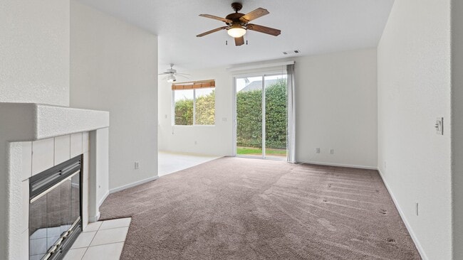 Photo - Charming 3-Bedroom 2bathroom in Santa Rosa!