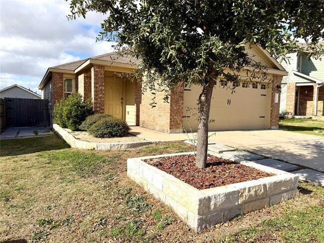 Photo - 216 Star Pass