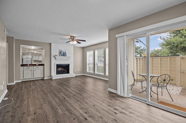 Photo - 250 El Dorado Blvd Unit 127