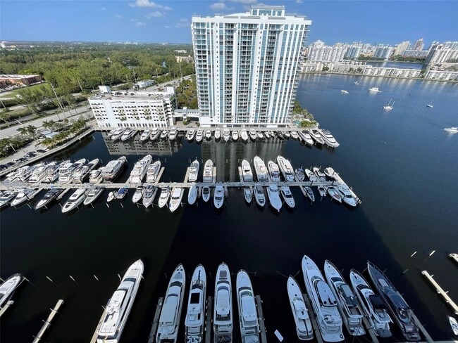 Photo - 17301 Biscayne Blvd Unit # 1609