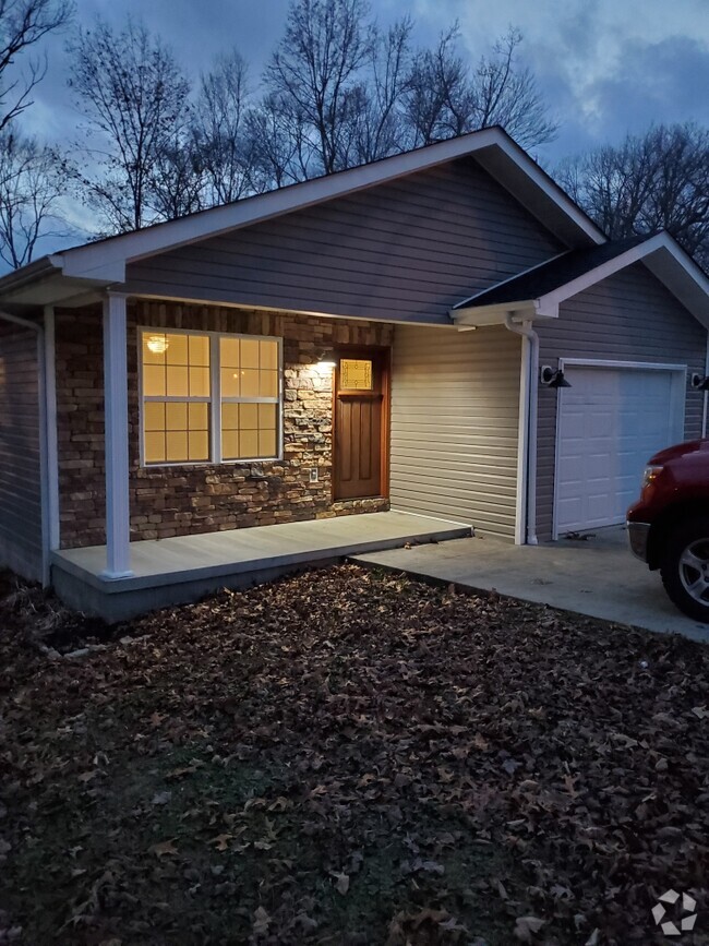 Building Photo - 40 Kaylee Ln Rental