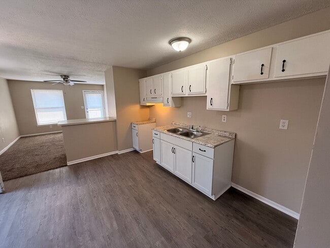 Photo - HOME IN BULLITT COUNTY-Hillview