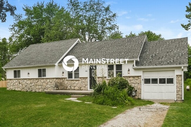 Building Photo - 3 Bedroom Pet-Friendly Home in INDIANAPOLI...