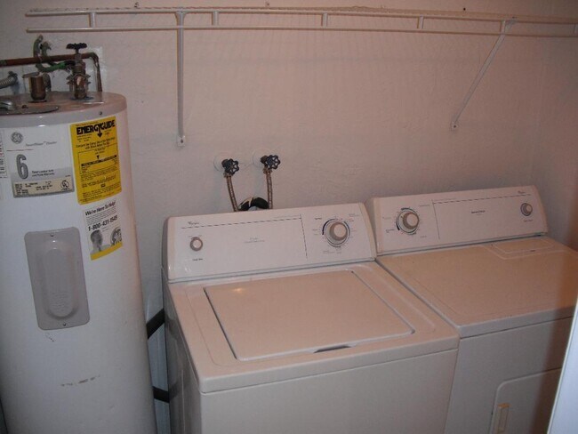 Photo - 630 SW 7th Ave