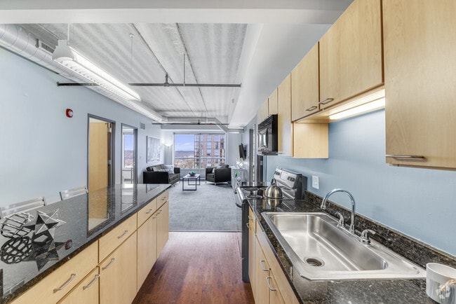 Building Photo - Saga Ann Arbor Rental