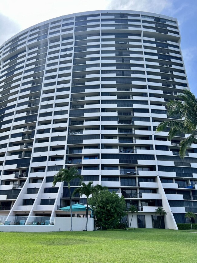 Building Photo - 5200 N Flagler Dr Unit 503