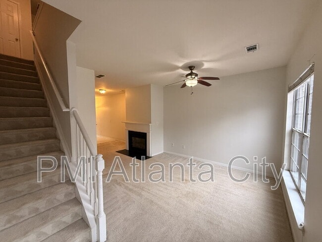 Photo - 3179 Mill Springs Cir NE