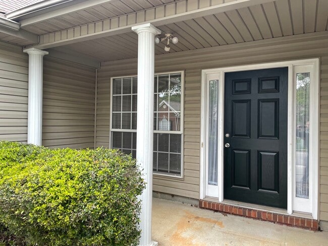 Photo - Town Home For Rent