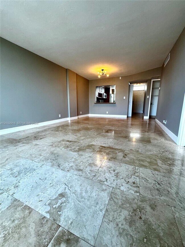 Photo - 3545 NE 166th St Unit 805