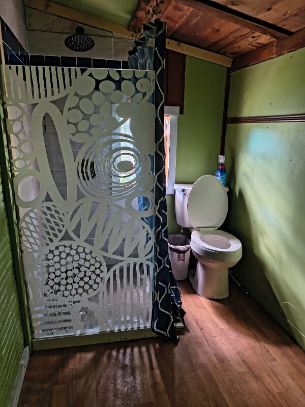 Photo - 420 M.L.K. Blvd S