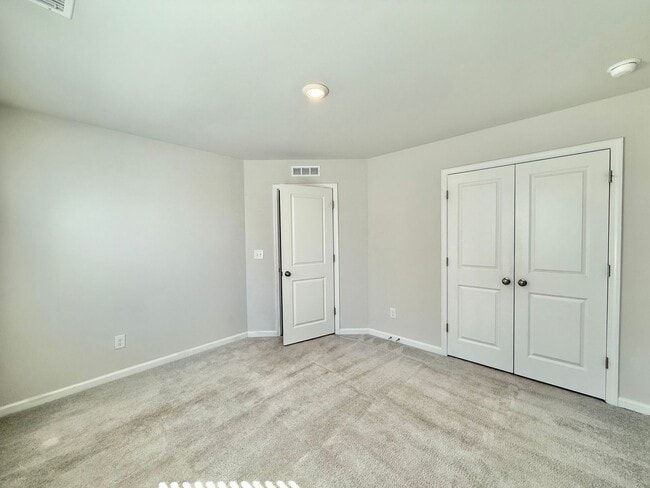 Photo - **OFFERING RENT PROMOTION FOR FIRST 6 MONTHS, WAIVED APPLICATION FEES & $200 MOVE IN PROMOTION** ...