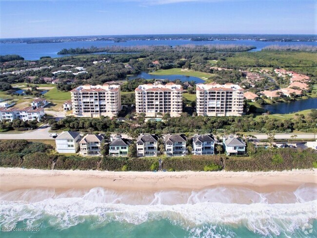 Building Photo - 130 Warsteiner Way Unit 204 Rental