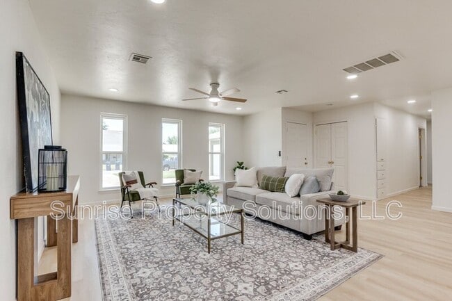 Photo - 1309 NW 106th St