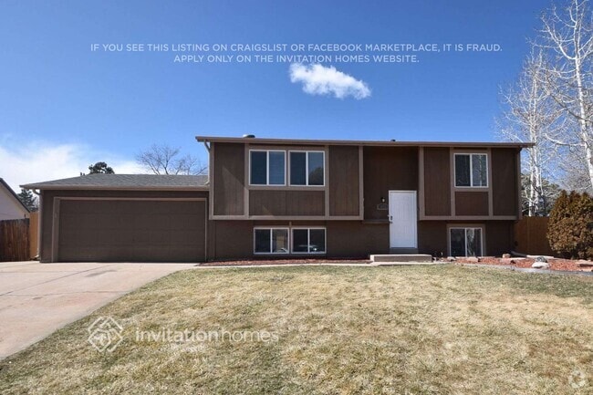 Building Photo - 7471 S Upham St Rental