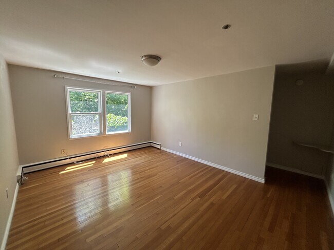 Photo - 1128-1128 South Park St Unit 14