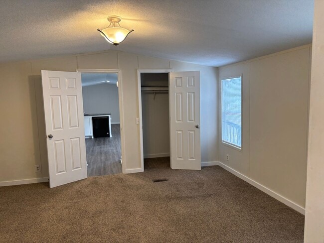 Photo - Basin Rock Mobile Home Park - Lexington- Please call the Lexington Office to schedule tours: 803-...