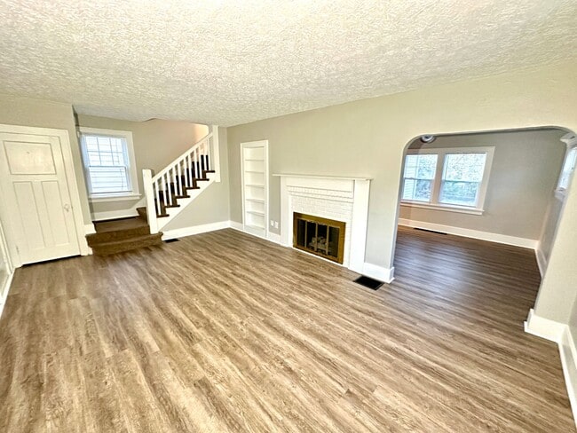 Photo - 4017 Corinth Blvd