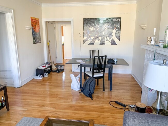 Photo - 2210-22 Maple Ave.