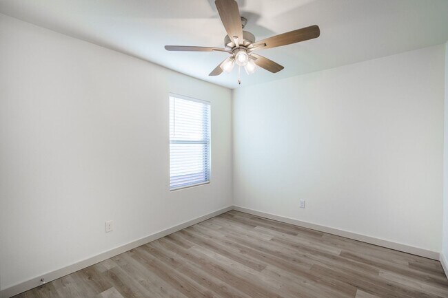 Photo - Brand New Construction in Elm Meadows!