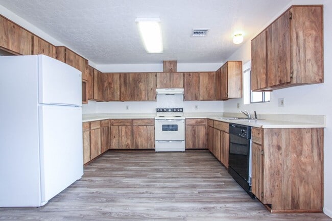 Photo - 8459 E Leigh Dr Unit 8459 Leigh Dr #1