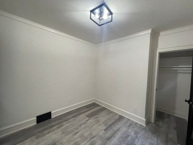 Photo - 3215 N Bartlett Ave Unit 3215 N Bartlett Ave