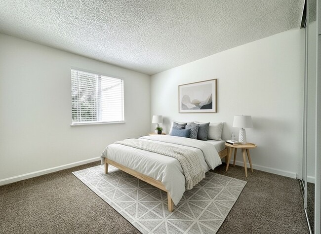 Photo - West on Murray Apartments