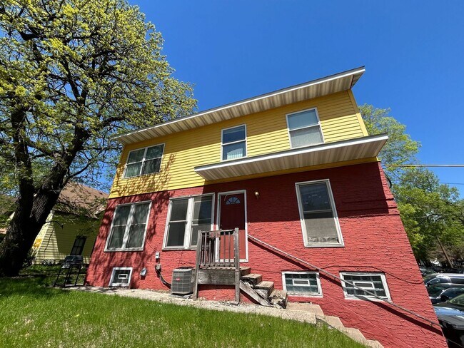 Building Photo - 401 SE 7th Ave Unit 401 Rental
