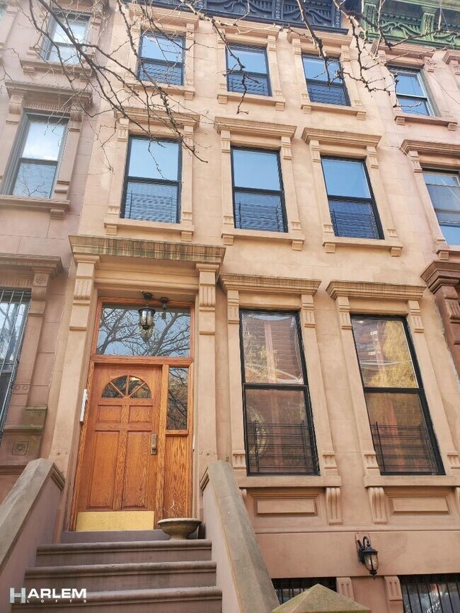 Photo - 246 W 132nd St Apartment Unit 3