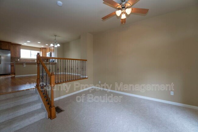 Photo - 1667 Venice Ln