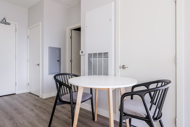 Photo - 485 Foley St Unit FL4-ID1166